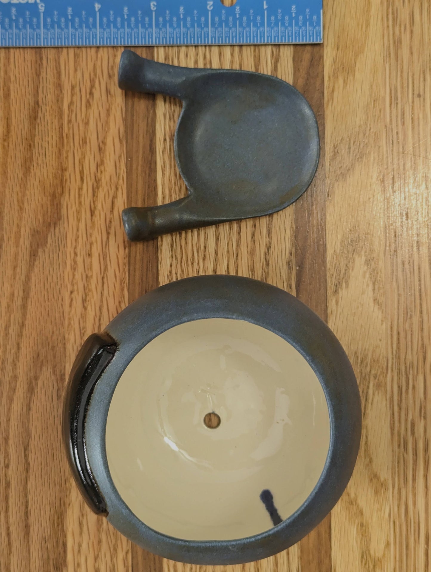 Oddish Planter with Detachable Legs Water Catch