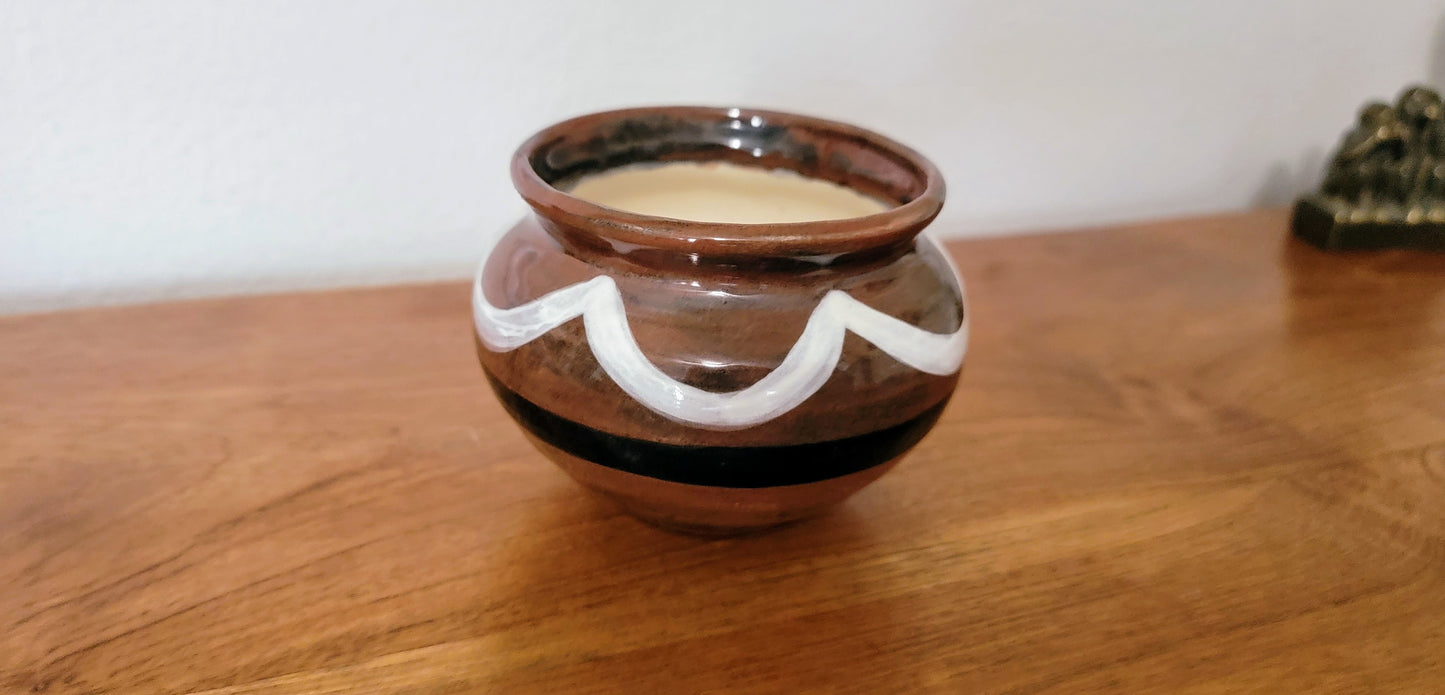 Small Zelda Seed Pot - Premium Handcrafted Ceramic Planter