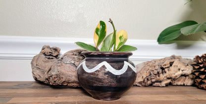 Medium Ceramic Zelda Pot