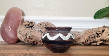 Small Ceramic Zelda Seed Pot  Succulent/Cactus Planter
