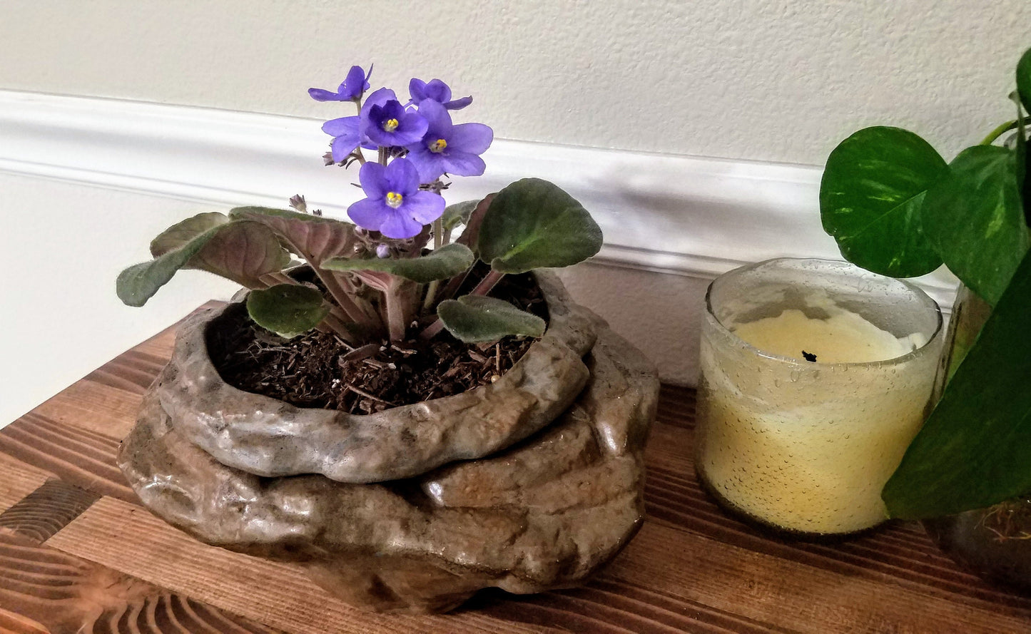 Large Natural Stone Self Watering / African Violet Pot